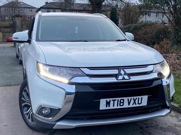 Mitsubishi Outlander 2.2 DI-D 3 Auto 4WD Euro 6 5dr Mitsubishi Outlander 2.2 DI-D 3 Auto 4WD Euro 6 5dr