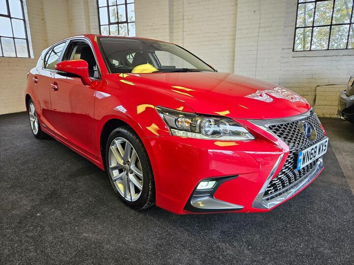 Lexus CT 1.8 200h SE (Plus Pack) E-CVT Euro 6 (s/s) 5dr