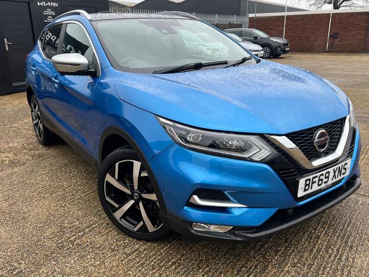 Nissan Qashqai 1.3 DIG-T Tekna+ Euro 6 (s/s) 5dr Nissan Qashqai 1.3 DIG-T Tekna+ Euro 6 (s/s) 5dr