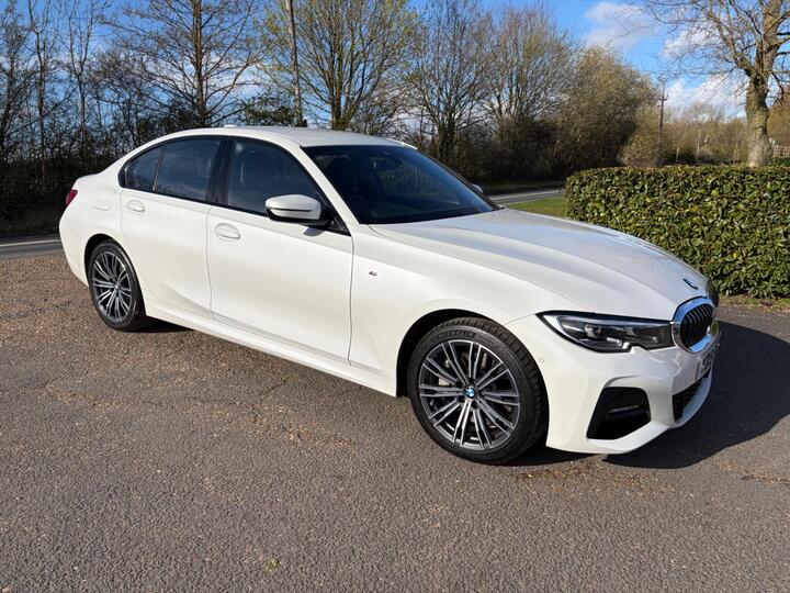 BMW 3 Series 2.0 330e 12kWh M Sport Auto Euro 6 (s/s) 4dr BMW 3 Series 2.0 330e 12kWh M Sport Auto Euro 6 (s/s) 4dr