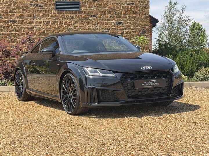 Audi TT 2.0 TFSI 40 Black Edition S Tronic Euro 6 (s/s) 3dr