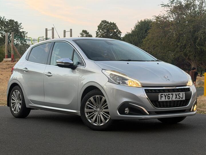 Peugeot 208 1.2 PureTech Allure EAT Euro 6 (s/s) 5dr