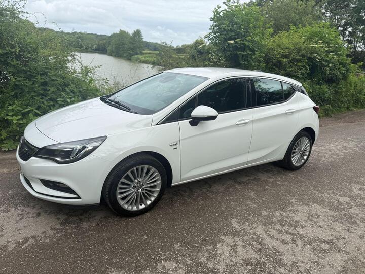 Vauxhall Astra 1.4i SRi Euro 6 5dr