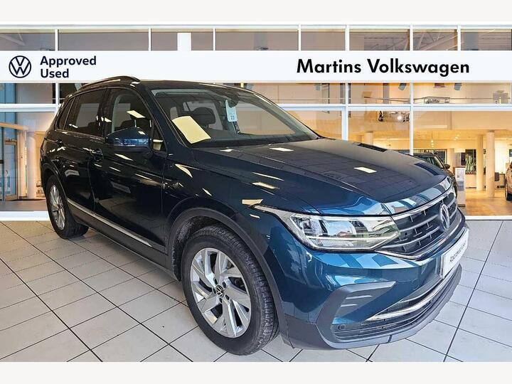 Volkswagen Tiguan 2.0 TDI Life DSG Euro 6 (s/s) 5dr