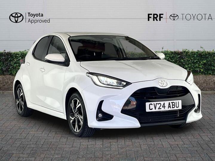 Toyota Yaris 1.5 VVT-h Design E-CVT Euro 6 (s/s) 5dr