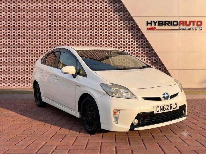Toyota Prius 1.8 VVT-h T Spirit CVT Euro 5 (s/s) 5dr