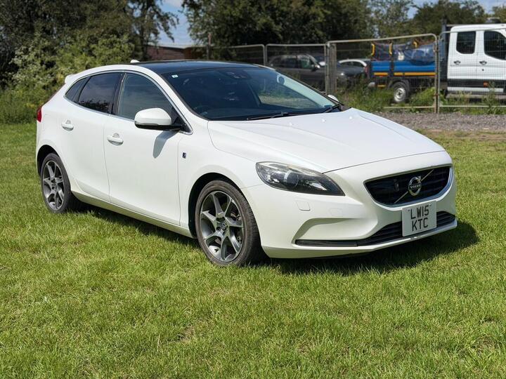 Volvo V40 1.6 5dr