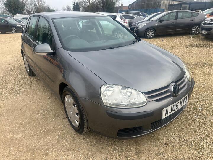 Volkswagen Golf 1.6 FSI S 5dr Volkswagen Golf 1.6 FSI S 5dr