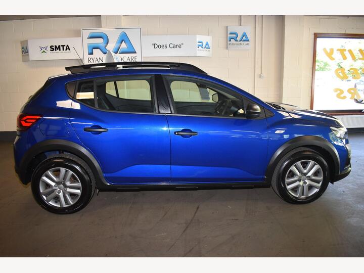 Dacia Sandero Stepway 1.0 TCe Essential Euro 6 (s/s) 5dr