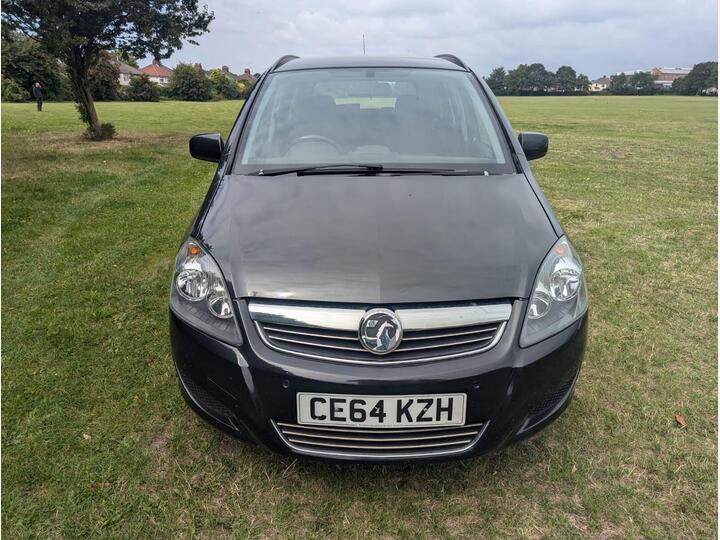 Vauxhall Zafira 1.7 CDTi EcoFLEX Exclusiv Euro 5 5dr (SNav) Vauxhall Zafira 1.7 CDTi EcoFLEX Exclusiv Euro 5 5dr (SNav)