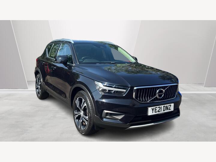 Volvo XC40 2.0 B4 MHEV Inscription Pro Auto Euro 6 (s/s) 5dr