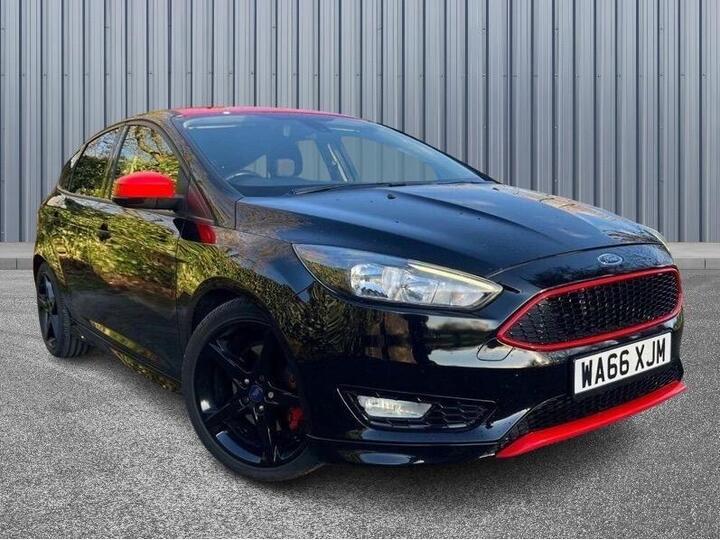 Ford Focus 1.5T EcoBoost Zetec S Black Edition Euro 6 (s/s) 5dr