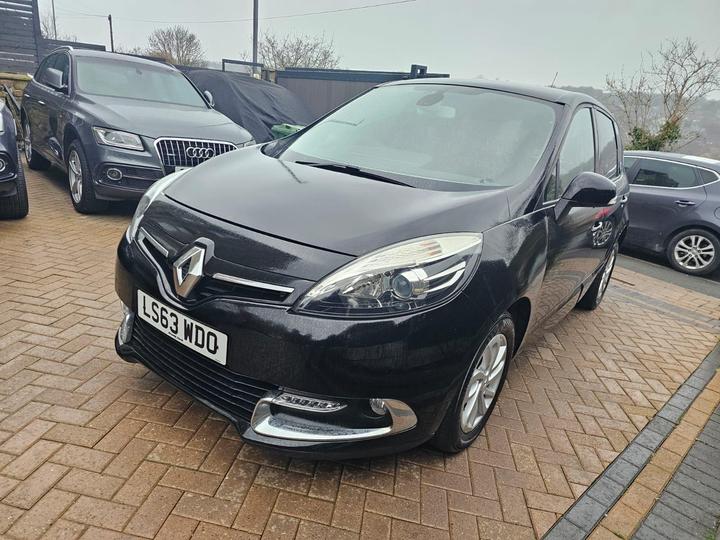 Renault Scenic 1.5 DCi ENERGY Dynamique TomTom Euro 5 (s/s) 5dr