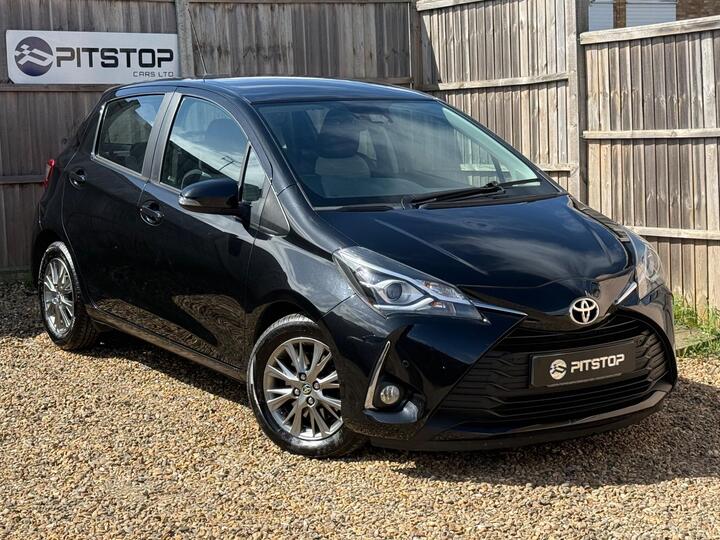 Toyota Yaris 1.5 VVT-i Icon Tech CVT Euro 6 5dr