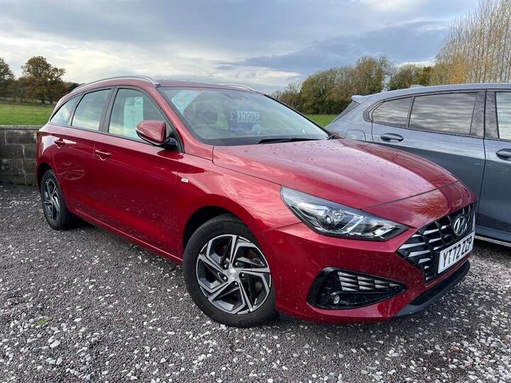 Hyundai I30 1.0 T-GDi MHEV SE Connect Tourer DCT Euro 6 (s/s) 5dr Hyundai I30 1.0 T-GDi MHEV SE Connect Tourer DCT Euro 6 (s/s) 5dr