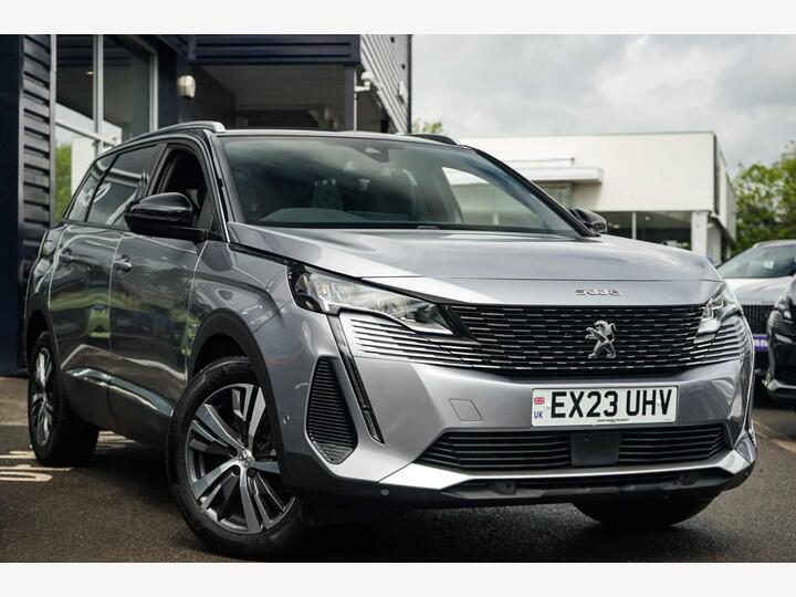 Peugeot 5008 1.2 PureTech Allure Premium + EAT Euro 6 (s/s) 5dr Peugeot 5008 1.2 PureTech Allure Premium + EAT Euro 6 (s/s) 5dr