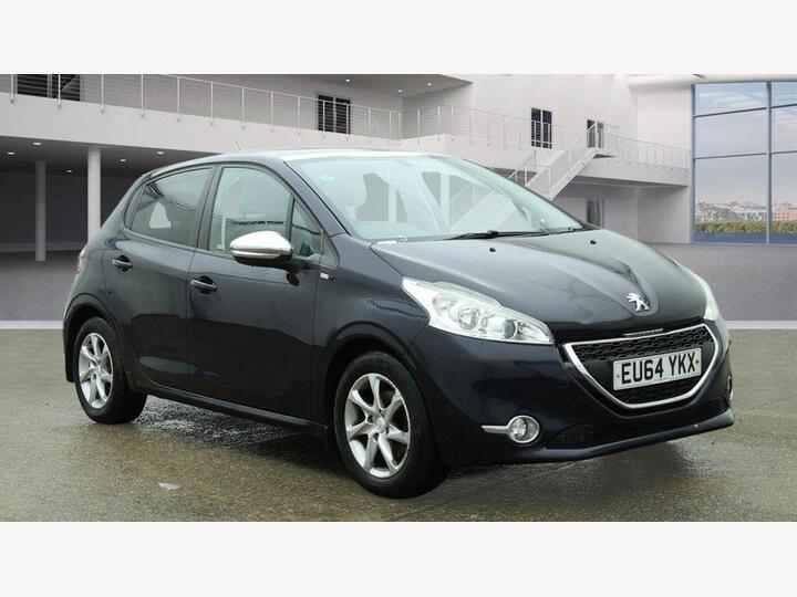Peugeot 208 1.2 VTi Style Euro 5 5dr