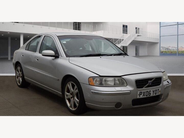 Volvo S60 2.4 D5 SE Geartronic 4dr