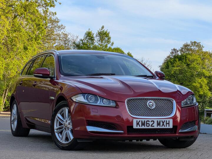 Jaguar XF 2.2d Luxury Sportbrake Auto Euro 5 (s/s) 5dr