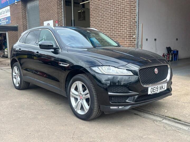 Jaguar F-PACE 2.0 D180 Portfolio Auto AWD Euro 6 (s/s) 5dr