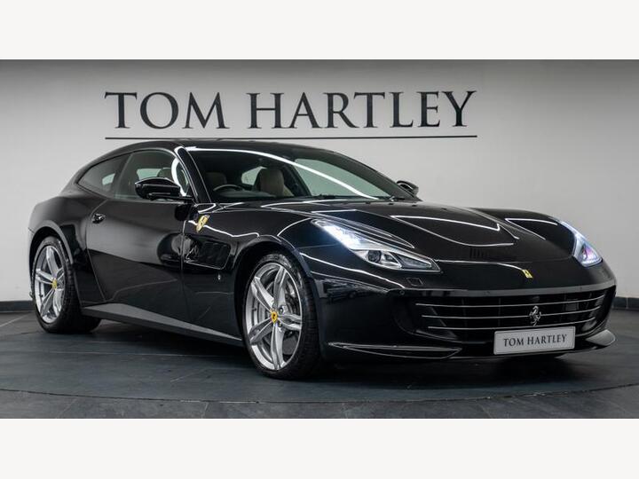 Ferrari GTC4Lusso 6.3 V12 F1 DCT 4WD Euro 6 (s/s) 2dr Ferrari GTC4Lusso 6.3 V12 F1 DCT 4WD Euro 6 (s/s) 2dr