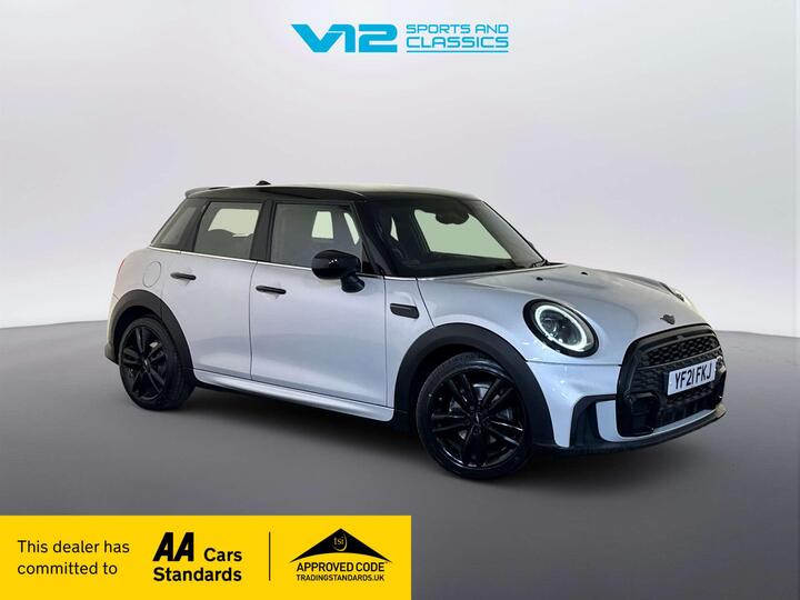 MINI Hatch 1.5 Cooper Sport Euro 6 (s/s) 5dr