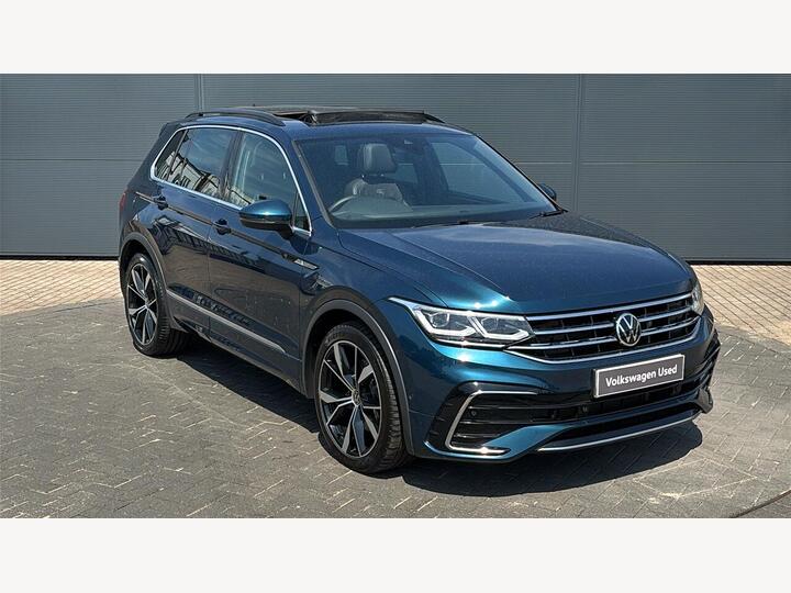 Volkswagen TIGUAN 2.0 TDI R-Line DSG 4Motion Euro 6 (s/s) 5dr