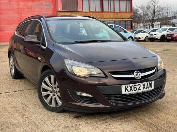 Vauxhall Astra 1.7 CDTi EcoFLEX Tech Line Sports Tourer Euro 5 (s/s) 5dr