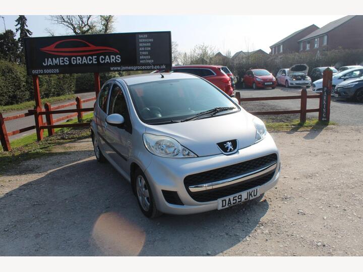 Peugeot 107 1.0 12V Urban Euro 4 5dr