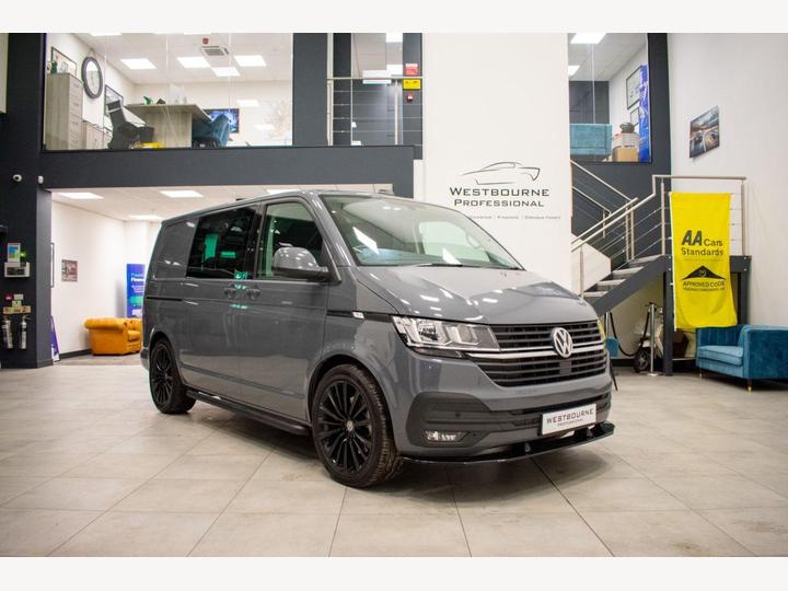 Volkswagen TRANSPORTER 2.0 TDI T32 Highline Crew Van DSG FWD SWB Euro 6 (s/s) 5dr