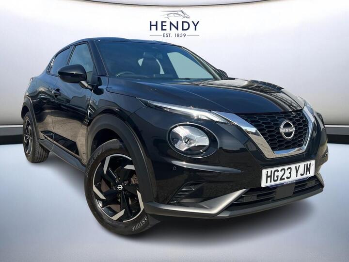 Nissan JUKE 1.0 DIG-T N-Connecta Euro 6 (s/s) 5dr