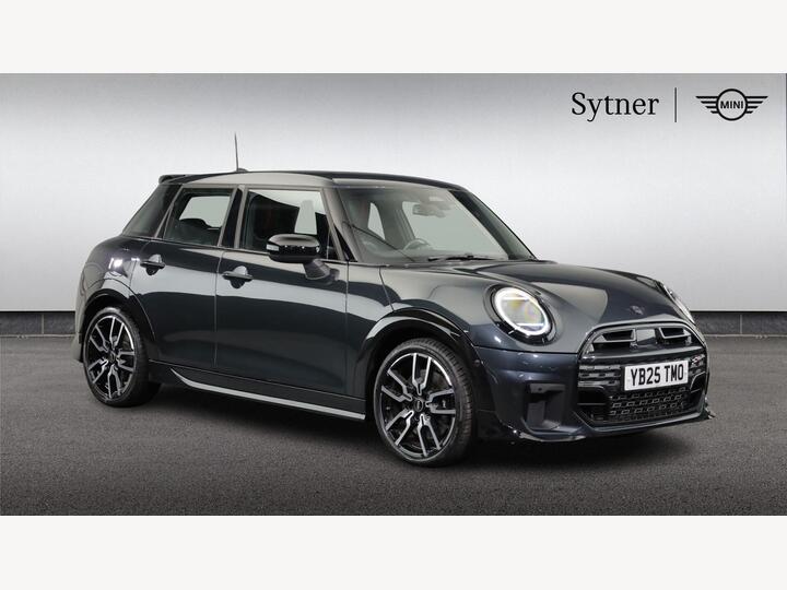 MINI Cooper 1.5C Sport Steptronic Euro 6 (s/s) 5dr