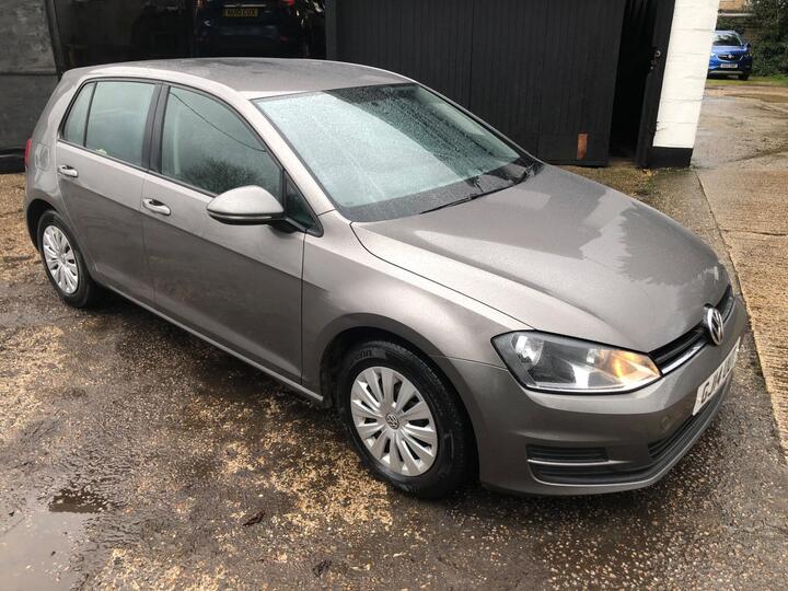 Volkswagen Golf 1.6 TDI BlueMotion Tech S Euro 5 (s/s) 5dr