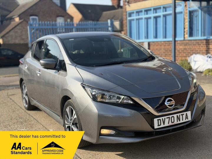 Nissan Leaf 40kWh N-Connecta Auto 5dr