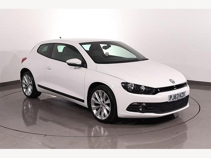 Volkswagen SCIROCCO 2.0 TDI BlueMotion Tech GT Euro 5 (s/s) 3dr (Leather, Nav) Volkswagen SCIROCCO 2.0 TDI BlueMotion Tech GT Euro 5 (s/s) 3dr (Leather, Nav)