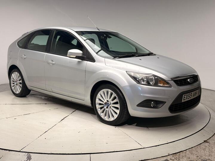 Ford Focus 1.6 TDCi DPF Titanium 5dr