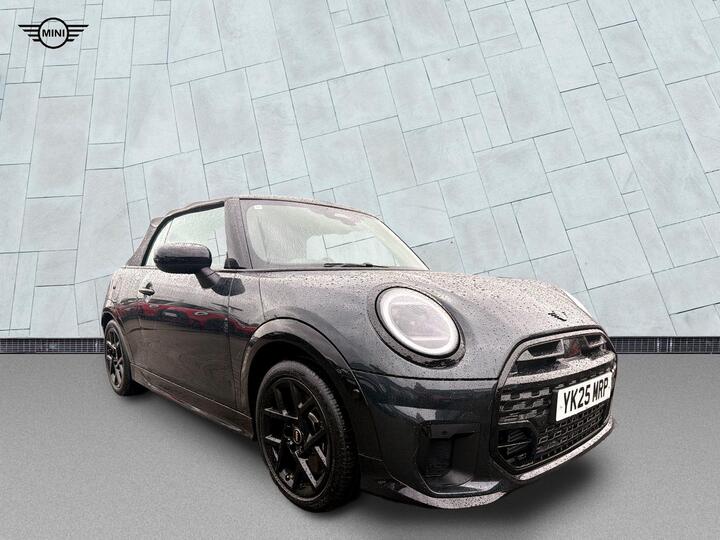 MINI Cooper Convertible 2.0C Sport Steptronic Euro 6 (s/s) 2dr MINI Cooper Convertible 2.0C Sport Steptronic Euro 6 (s/s) 2dr