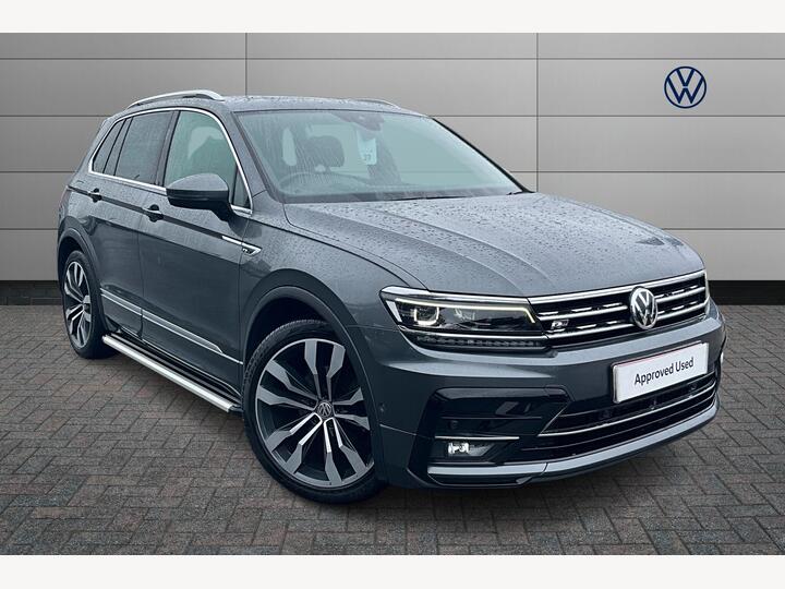 Volkswagen Tiguan 2.0 TDI R-Line Tech DSG Euro 6 (s/s) 5dr