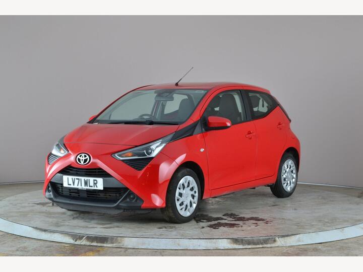 Toyota AYGO 1.0 VVT-i X-play Euro 6 (s/s) 5dr