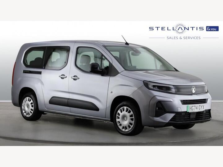 Vauxhall Combo Life Electric 52kWh Design XL MPV Auto 5dr (7.4kW Charger)
