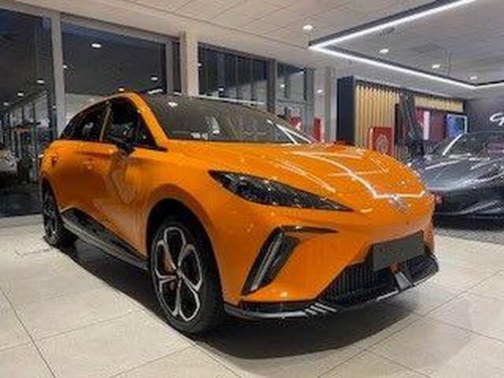 MG MG4 64kWh XPOWER Auto 4WD 5dr (Dual Motor)