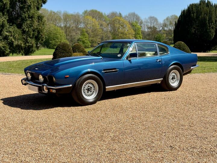 Aston Martin V8 5.3 2dr Aston Martin V8 5.3 2dr