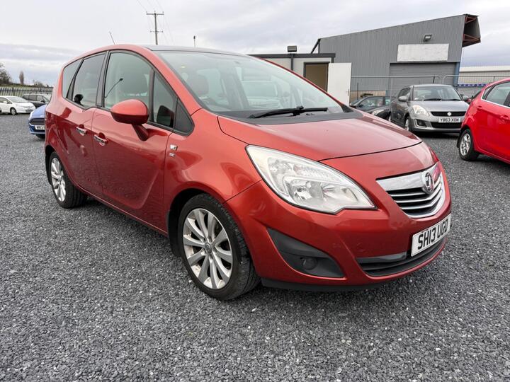 Vauxhall Zafira 1.6 16V Exclusiv Euro 5 5dr