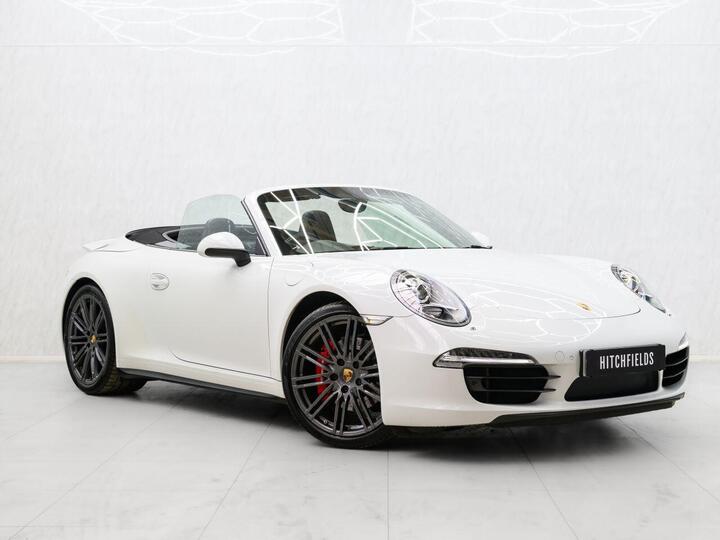 Porsche 911 3.8 991 Carrera 4S PDK 4WD Euro 6 (s/s) 2dr Porsche 911 3.8 991 Carrera 4S PDK 4WD Euro 6 (s/s) 2dr