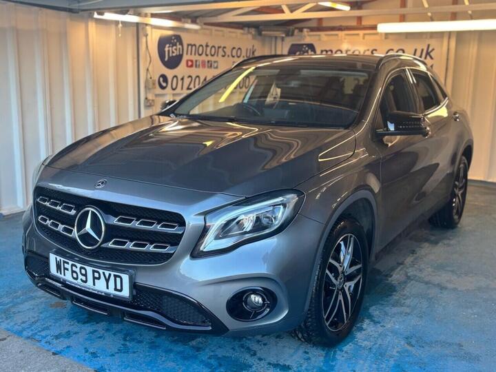 Mercedes-Benz GLA 1.6 GLA180 Urban Edition 7G-DCT Euro 6 (s/s) 5dr Mercedes-Benz GLA 1.6 GLA180 Urban Edition 7G-DCT Euro 6 (s/s) 5dr