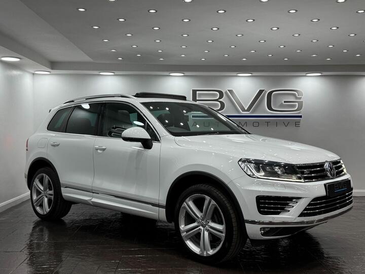 Volkswagen Touareg 3.0 TDI V6 BlueMotion Tech R-Line Plus Tiptronic 4WD Euro 6 (s/s) 5dr