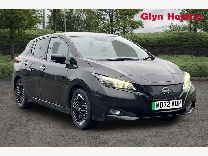 Nissan LEAF 39kWh N-Connecta Auto 5dr Nissan LEAF 39kWh N-Connecta Auto 5dr