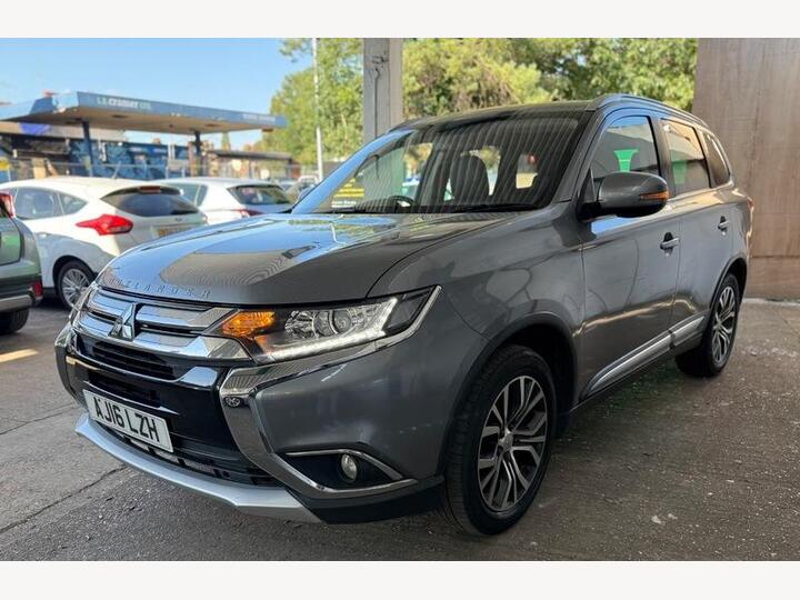 Mitsubishi Outlander 2.2 DI-D GX3 4WD Euro 6 (s/s) 5dr