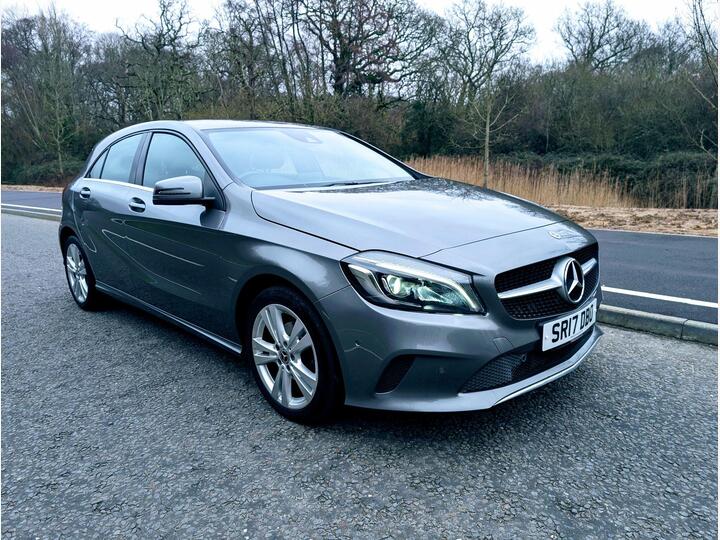 Mercedes-Benz A Class 1.5 A180d Sport (Premium) 7G-DCT Euro 6 (s/s) 5dr