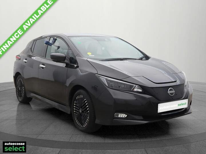 Nissan LEAF 39kWh Tekna Auto 5dr